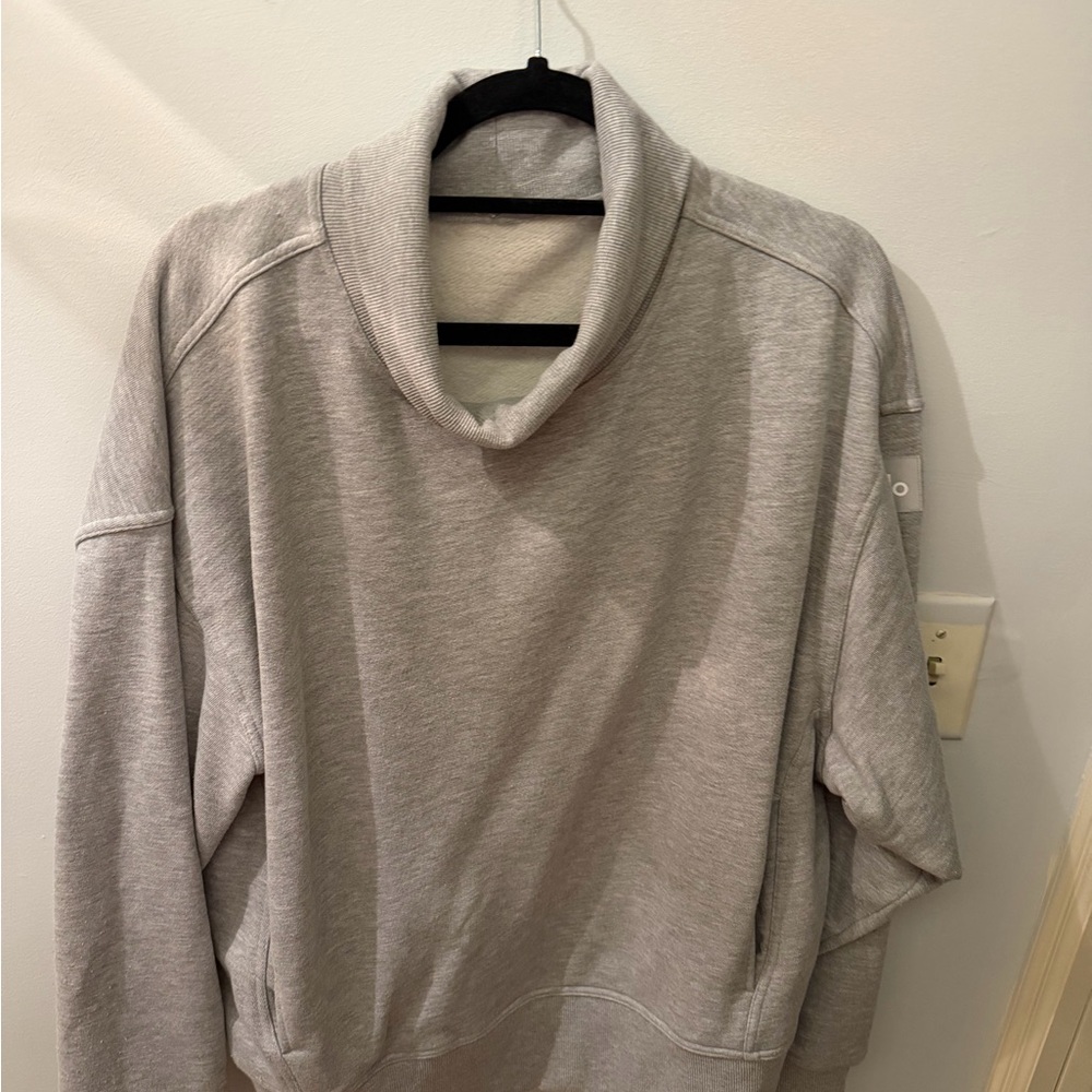 ALO Yoga Light grey cowl neck sweatshirt